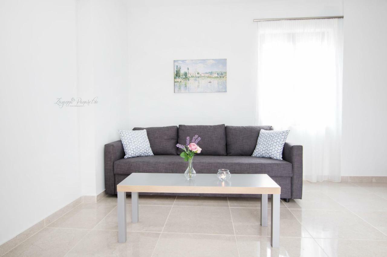 Aesthetic Apartment